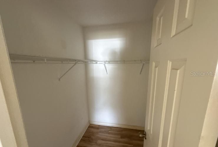 For Sale: $174,000 (2 beds, 2 baths, 1008 Square Feet)