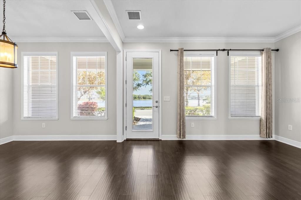 Active With Contract: $631,950 (4 beds, 3 baths, 2320 Square Feet)