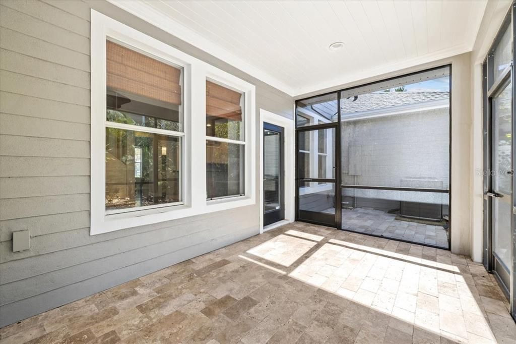 Active With Contract: $631,950 (4 beds, 3 baths, 2320 Square Feet)