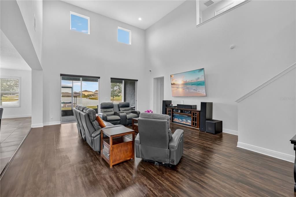 For Sale: $665,000 (5 beds, 3 baths, 3854 Square Feet)