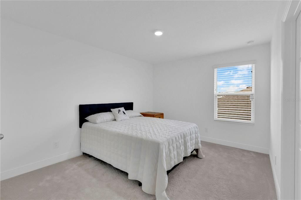 For Sale: $665,000 (5 beds, 3 baths, 3854 Square Feet)