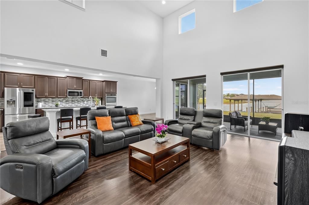 For Sale: $665,000 (5 beds, 3 baths, 3854 Square Feet)