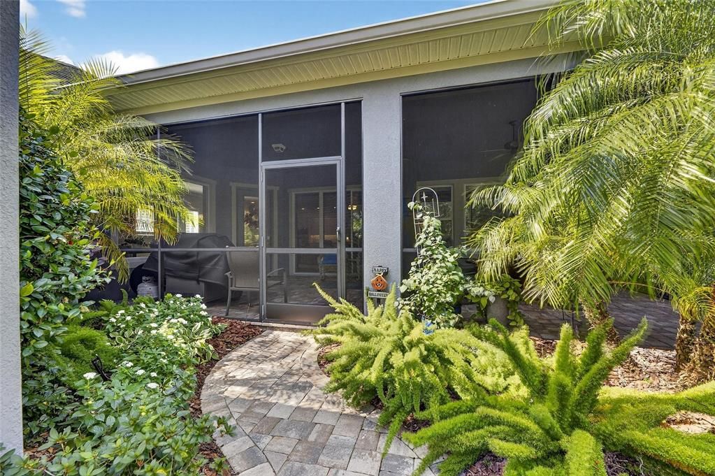 For Sale: $575,000 (2 beds, 2 baths, 2685 Square Feet)