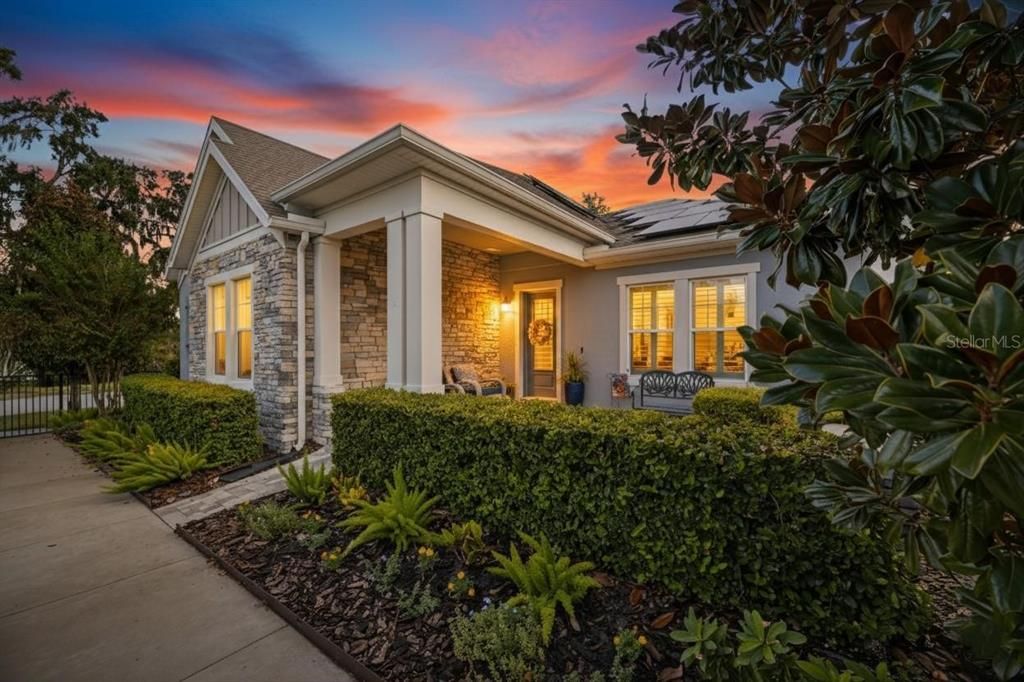 For Sale: $575,000 (2 beds, 2 baths, 2685 Square Feet)