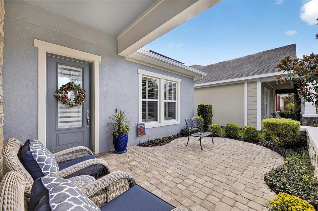 For Sale: $575,000 (2 beds, 2 baths, 2685 Square Feet)