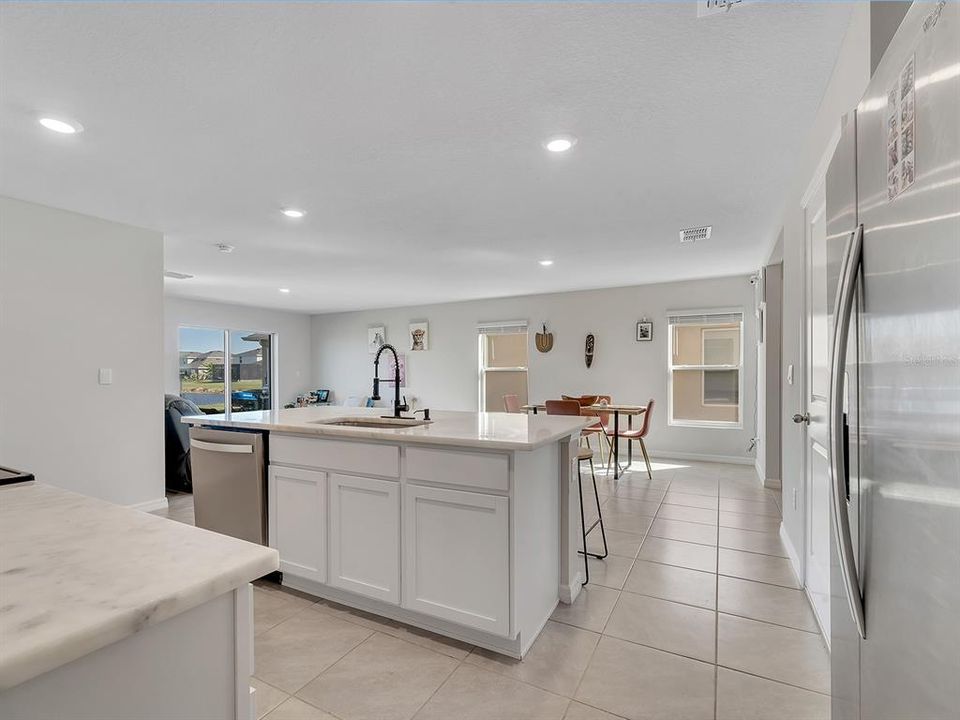 For Rent: $2,850 (5 beds, 3 baths, 2447 Square Feet)