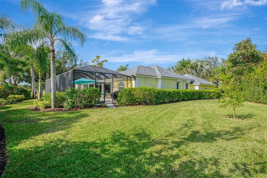 For Sale: $849,900 (3 beds, 2 baths, 2471 Square Feet)