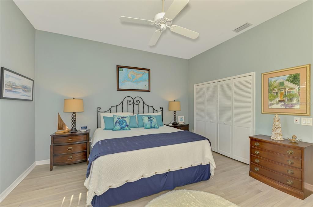 For Sale: $849,900 (3 beds, 2 baths, 2471 Square Feet)