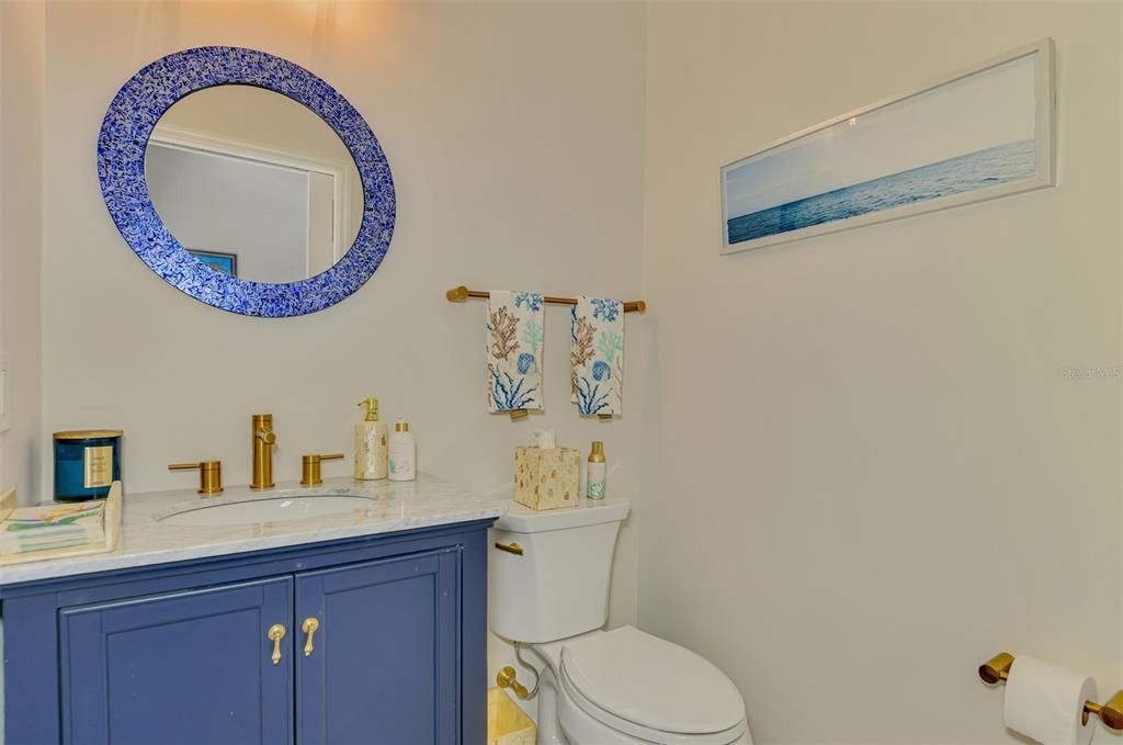 For Sale: $849,900 (3 beds, 2 baths, 2471 Square Feet)