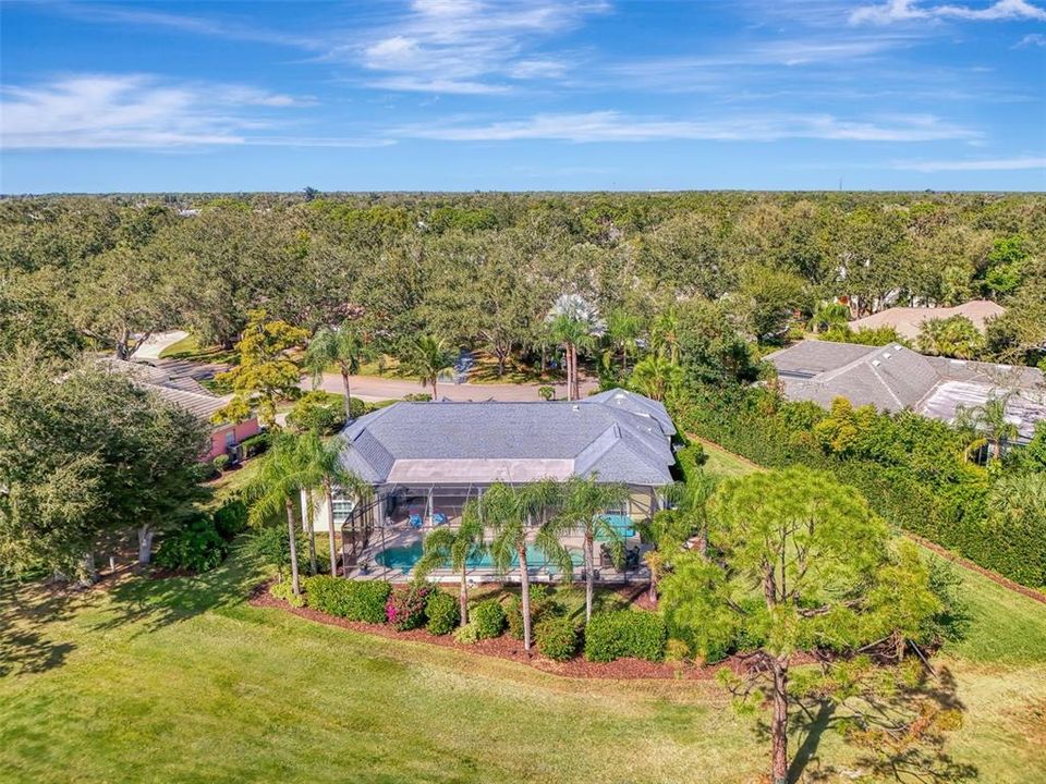 For Sale: $849,900 (3 beds, 2 baths, 2471 Square Feet)