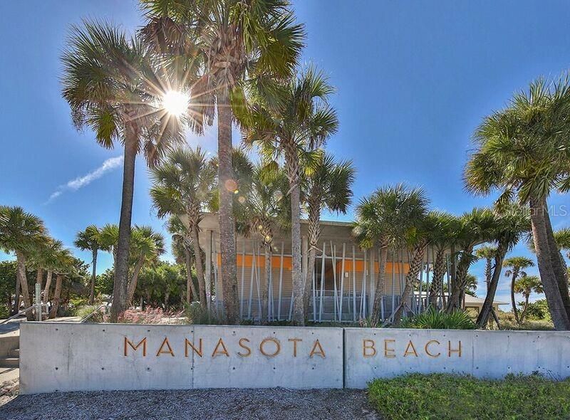 For Sale: $849,900 (3 beds, 2 baths, 2471 Square Feet)