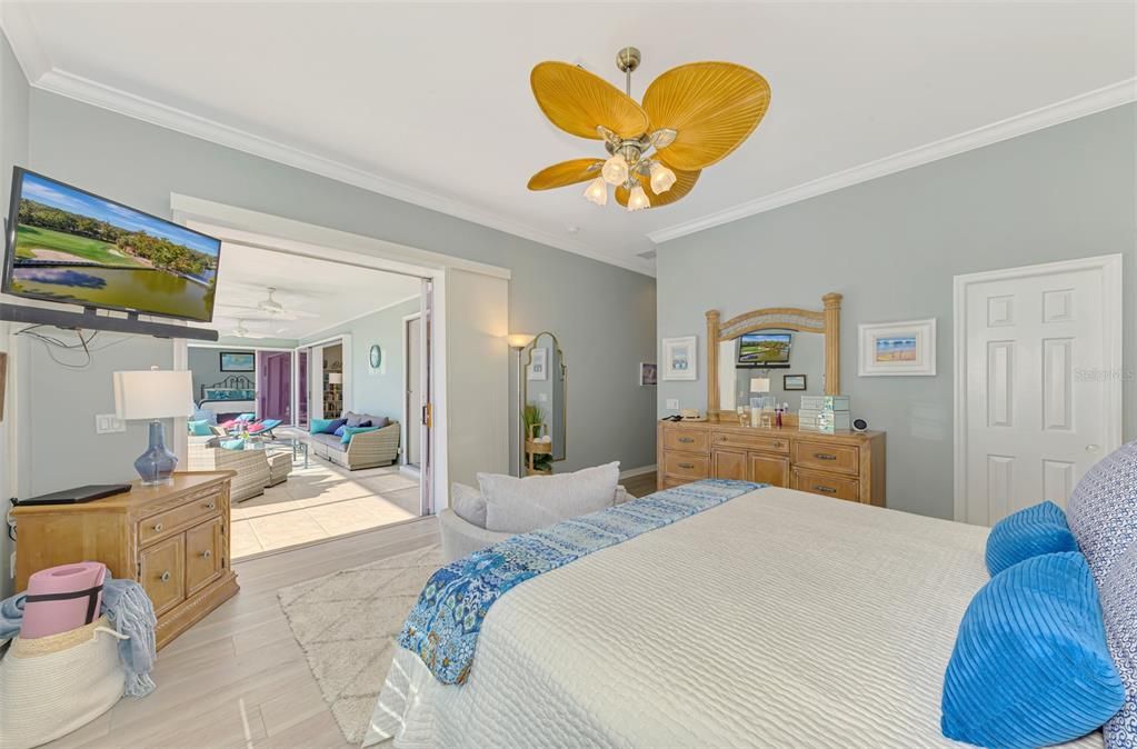 For Sale: $849,900 (3 beds, 2 baths, 2471 Square Feet)