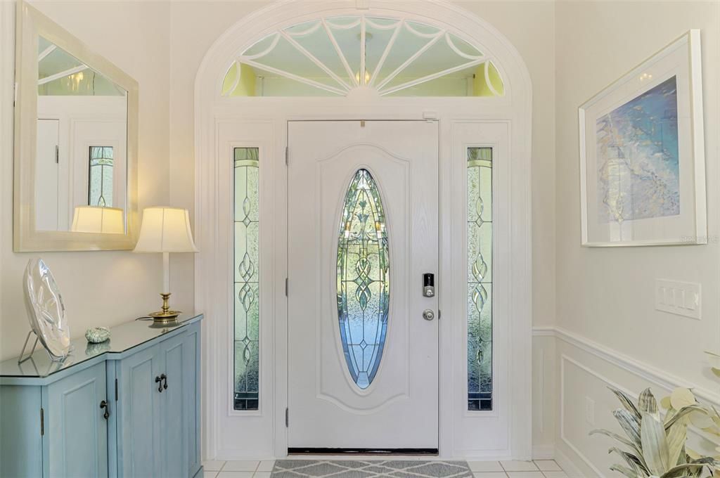 For Sale: $849,900 (3 beds, 2 baths, 2471 Square Feet)