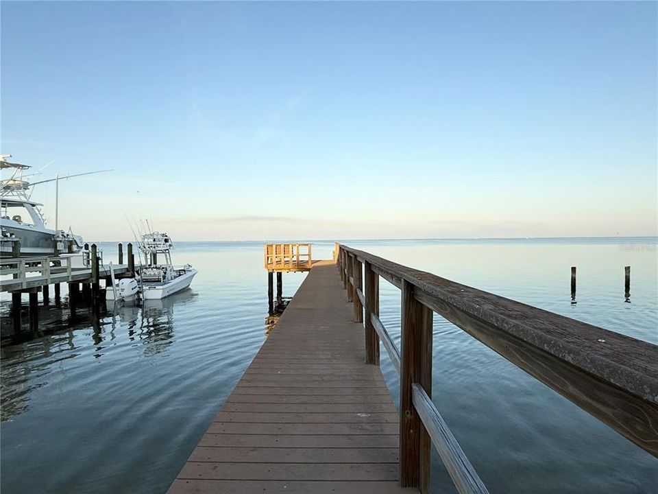 En Venta: $1,799,900 (0.23 acres)