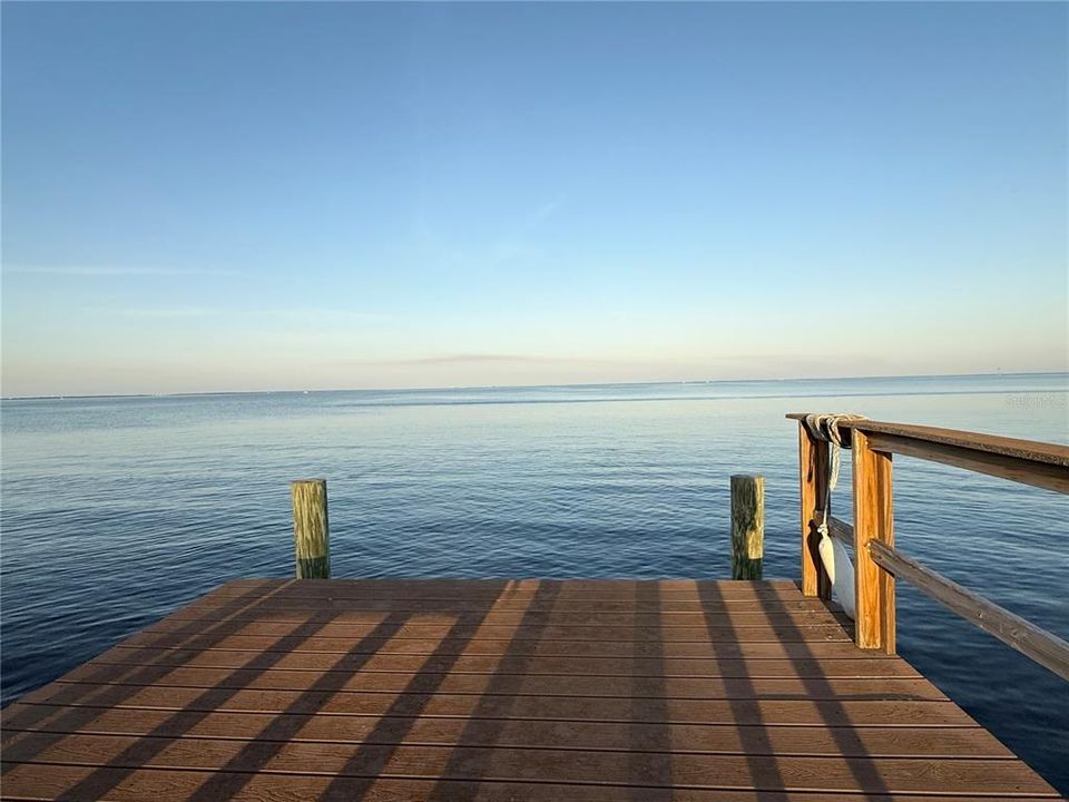 En Venta: $1,799,900 (0.23 acres)