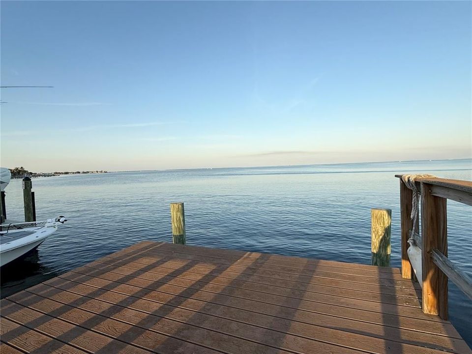 En Venta: $1,799,900 (0.23 acres)