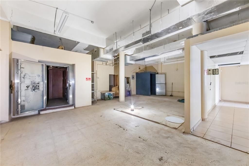 На продажу: $360,000 (4 спален, 0 ванн, 4469 Квадратных фут)