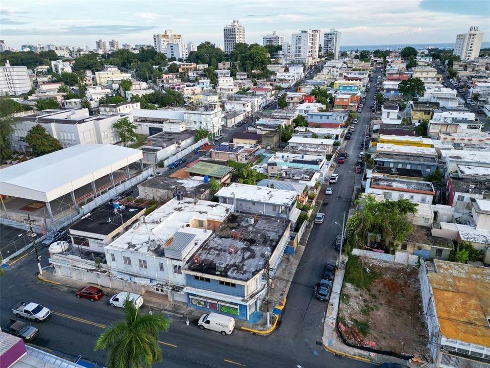 На продажу: $360,000 (4 спален, 0 ванн, 4469 Квадратных фут)