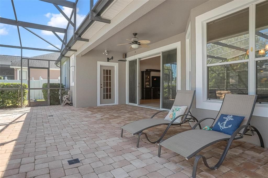 На продажу: $815,000 (5 спален, 3 ванн, 3060 Квадратных фут)