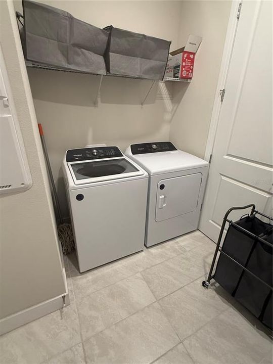 На продажу: $550,000 (3 спален, 3 ванн, 2230 Квадратных фут)