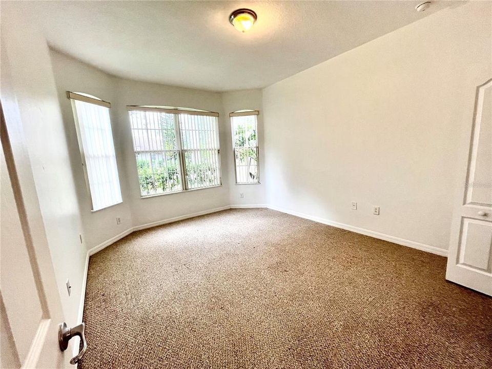 В аренду: $2,300 (4 спален, 3 ванн, 2567 Квадратных фут)