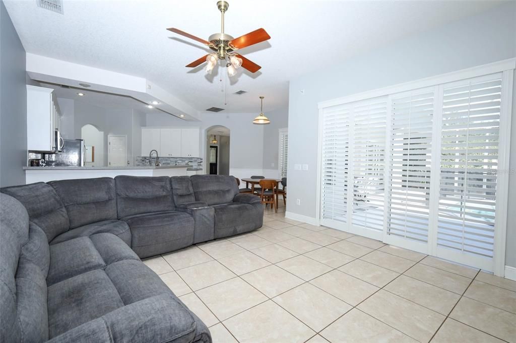 For Sale: $739,900 (4 beds, 4 baths, 3186 Square Feet)