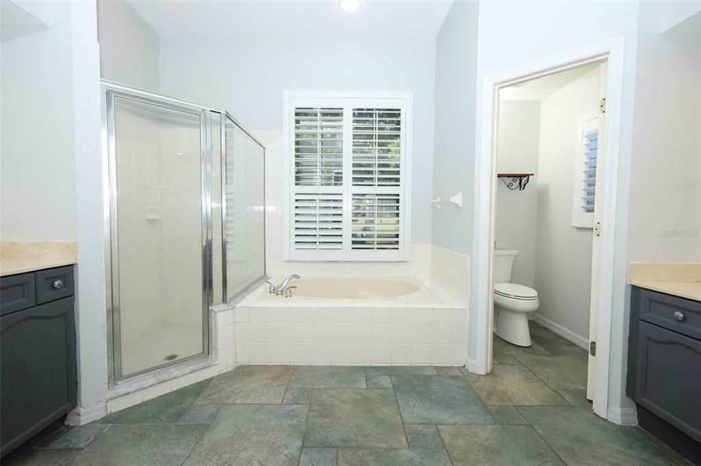 For Sale: $739,900 (4 beds, 4 baths, 3186 Square Feet)