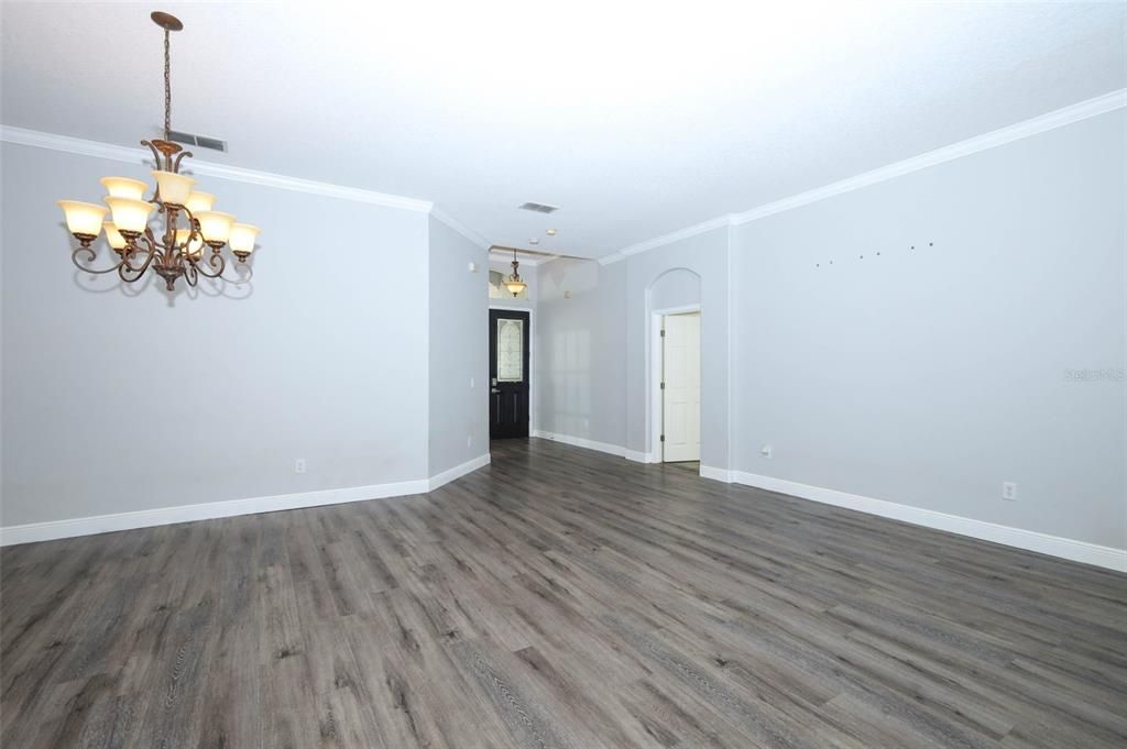 For Sale: $739,900 (4 beds, 4 baths, 3186 Square Feet)