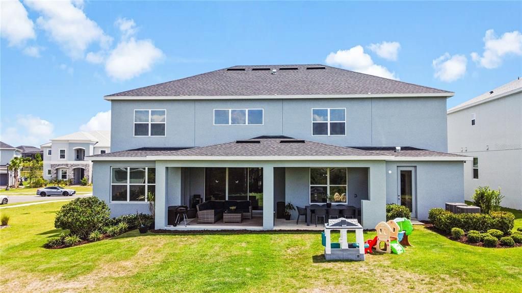 En Venta: $955,000 (6 camas, 3 baños, 4712 Pies cuadrados)