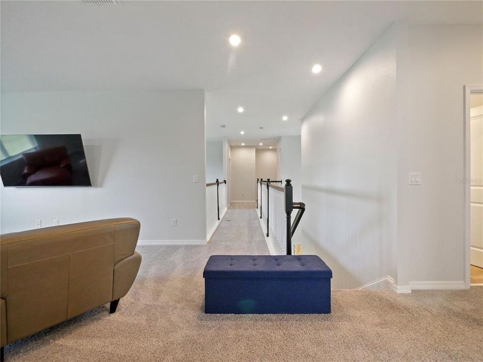 En Venta: $955,000 (6 camas, 3 baños, 4712 Pies cuadrados)