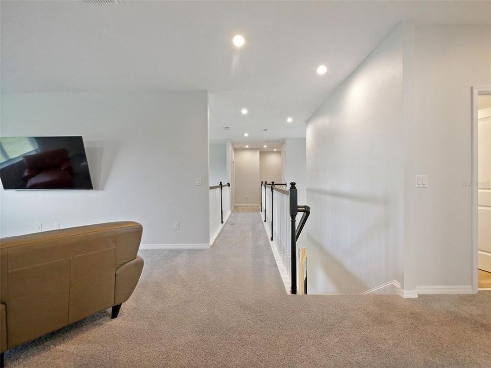 En Venta: $955,000 (6 camas, 3 baños, 4712 Pies cuadrados)