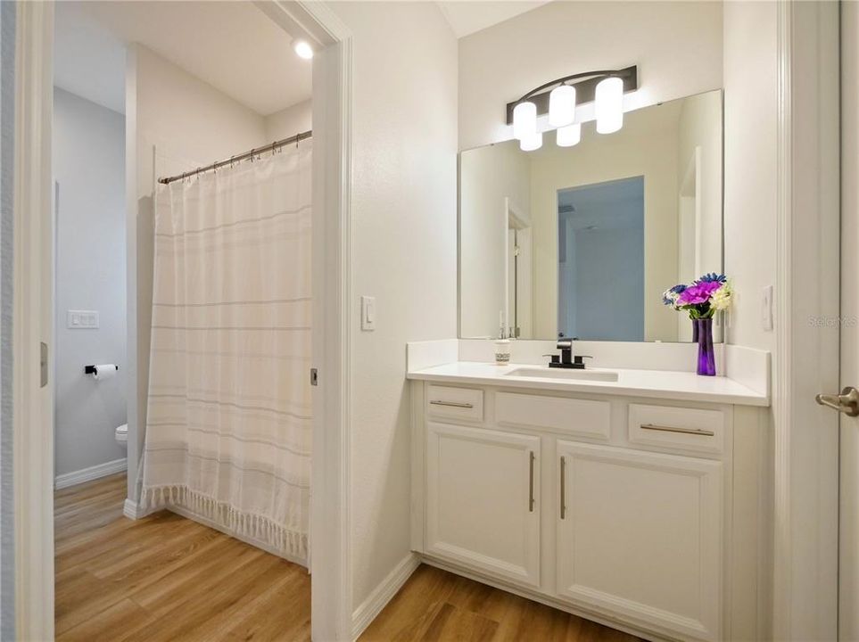 En Venta: $955,000 (6 camas, 3 baños, 4712 Pies cuadrados)