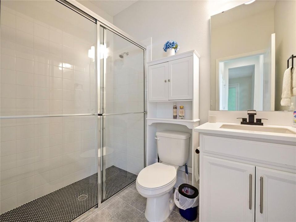 En Venta: $955,000 (6 camas, 3 baños, 4712 Pies cuadrados)