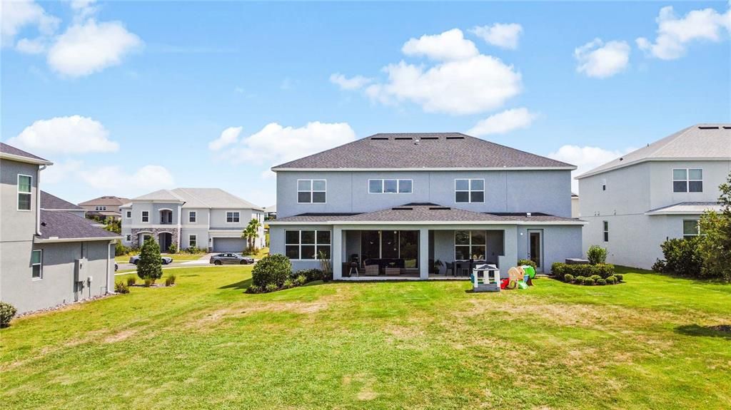 En Venta: $955,000 (6 camas, 3 baños, 4712 Pies cuadrados)