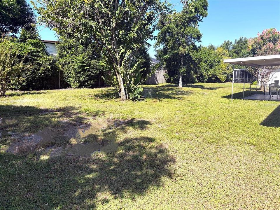 Под контрактом: $299,900 (3 спален, 2 ванн, 1288 Квадратных фут)