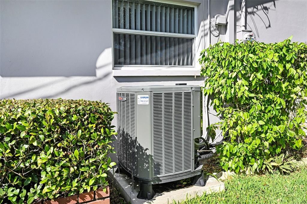 En Venta: $899,000 (3 camas, 2 baños, 1856 Pies cuadrados)