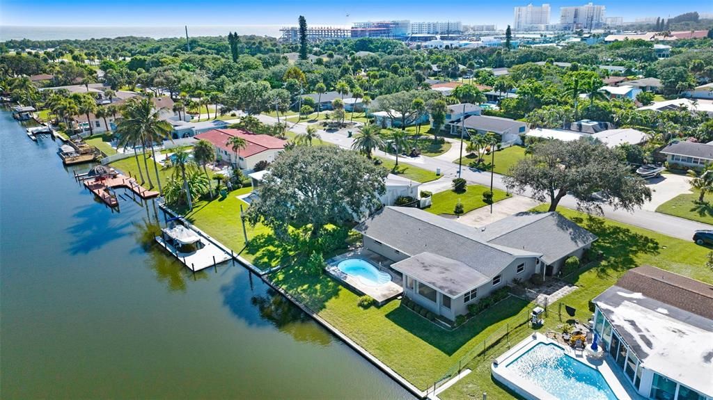 En Venta: $899,000 (3 camas, 2 baños, 1856 Pies cuadrados)