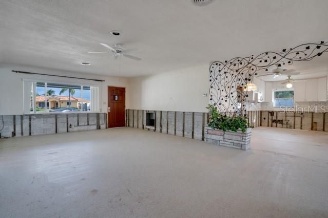 For Sale: $1,270,000 (4 beds, 4 baths, 2522 Square Feet)