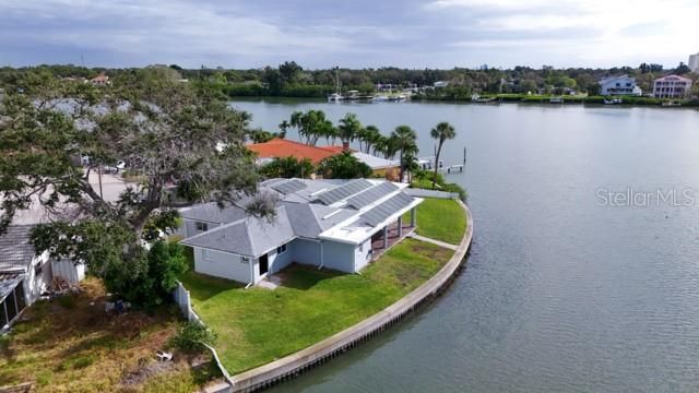 For Sale: $1,270,000 (4 beds, 4 baths, 2522 Square Feet)