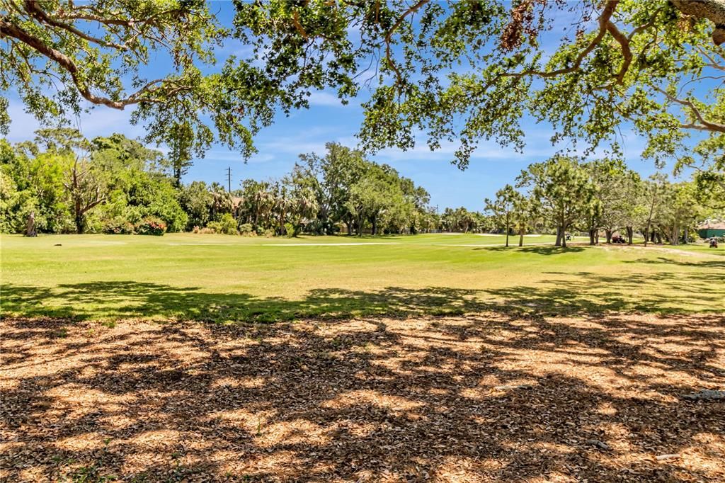 На продажу: $350,000 (2 спален, 2 ванн, 1476 Квадратных фут)