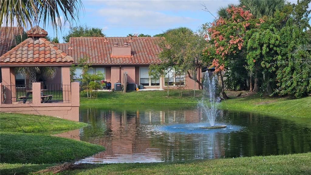 For Rent: $1,800 (2 beds, 2 baths, 1037 Square Feet)