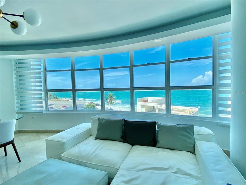 En Renta: $10,000 (3 camas, 2 baños, 2400 Pies cuadrados)