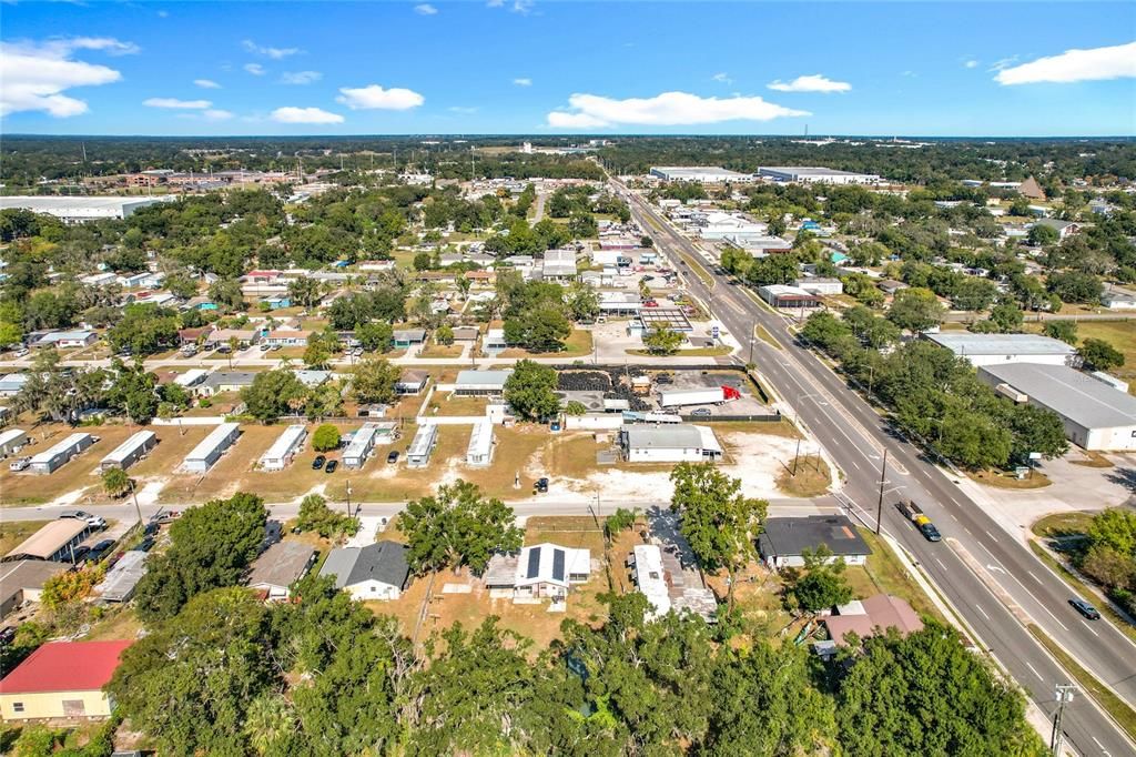 合同活跃: $180,000 (2 贝兹, 1 浴室, 794 平方英尺)