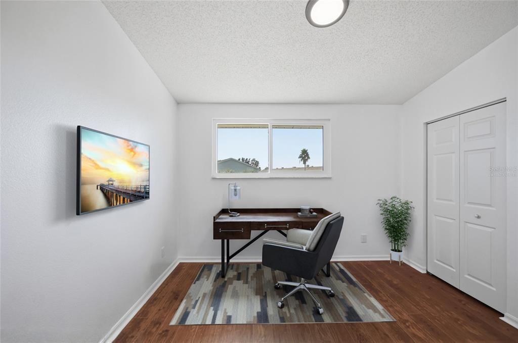 For Sale: $550,000 (3 beds, 2 baths, 1566 Square Feet)