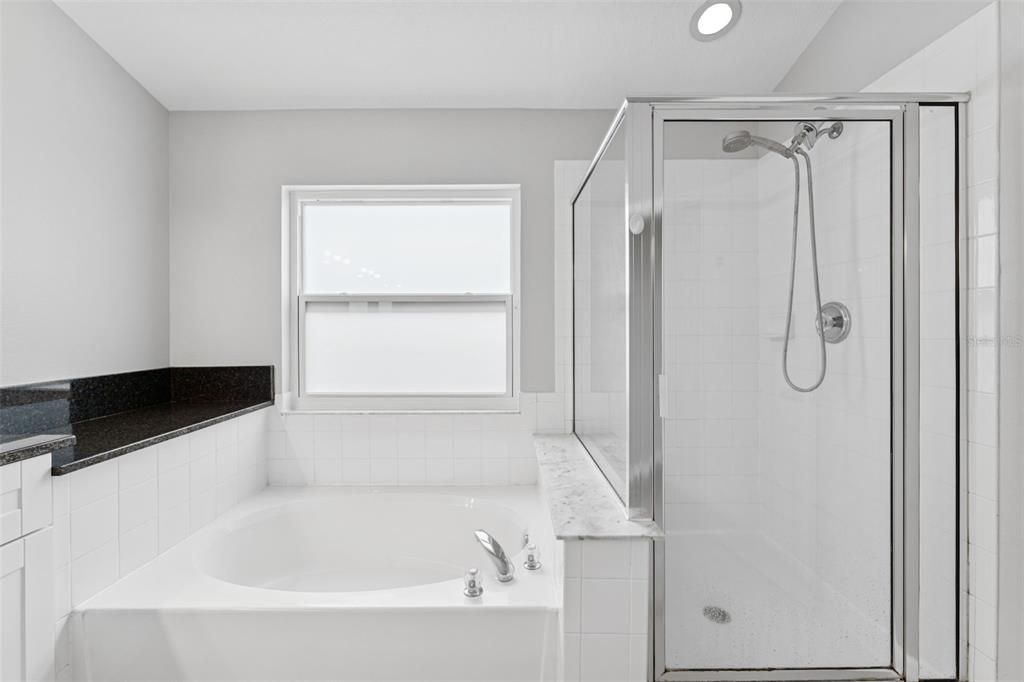 Active With Contract: $379,999 (3 beds, 2 baths, 1836 Square Feet)