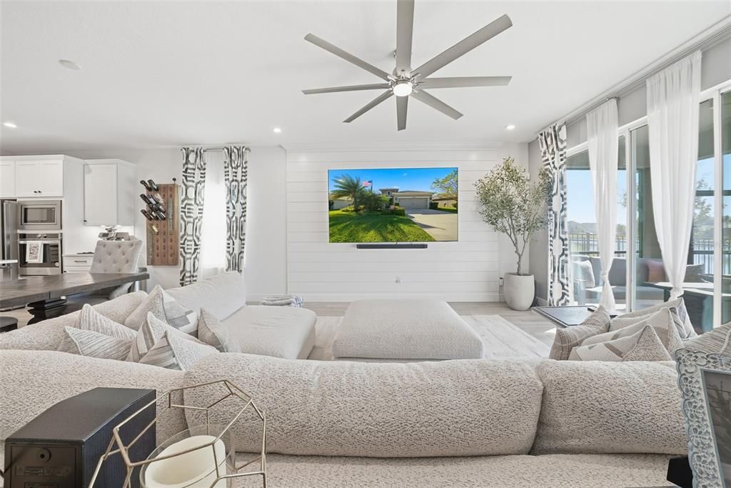 На продажу: $584,900 (4 спален, 3 ванн, 2488 Квадратных фут)