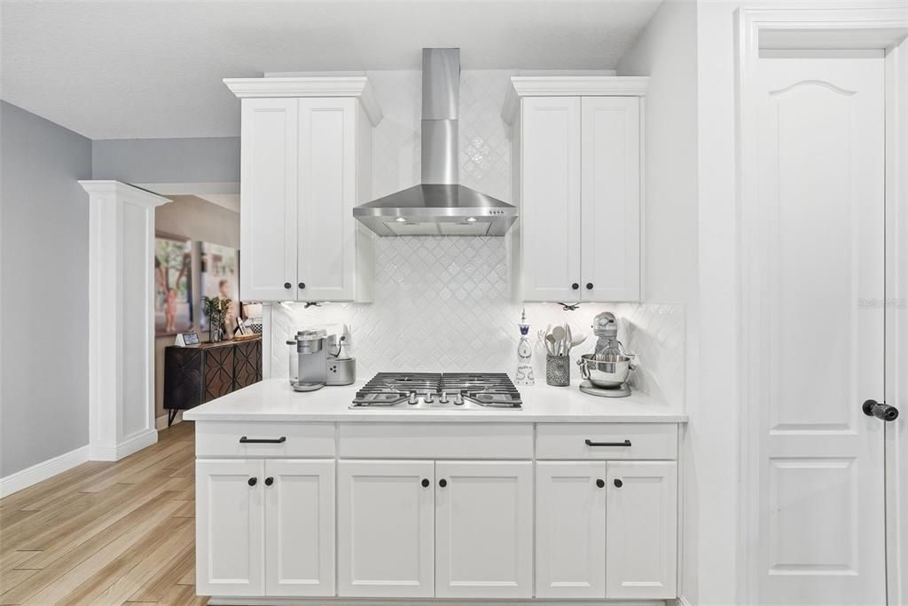 На продажу: $584,900 (4 спален, 3 ванн, 2488 Квадратных фут)