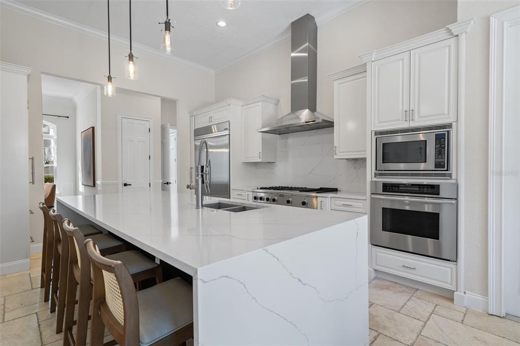 For Sale: $2,690,000 (4 beds, 4 baths, 3054 Square Feet)