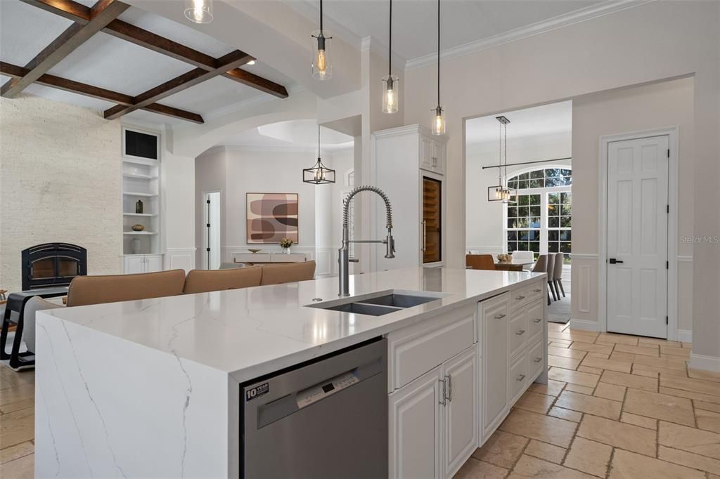 For Sale: $2,690,000 (4 beds, 4 baths, 3054 Square Feet)