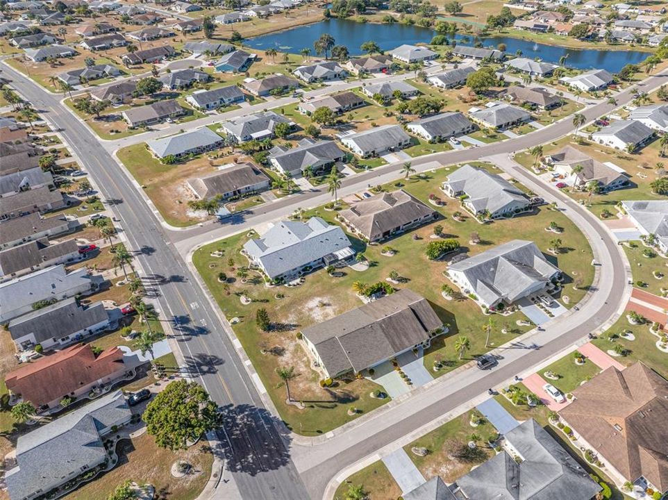 合同活跃: $249,900 (2 贝兹, 2 浴室, 1857 平方英尺)